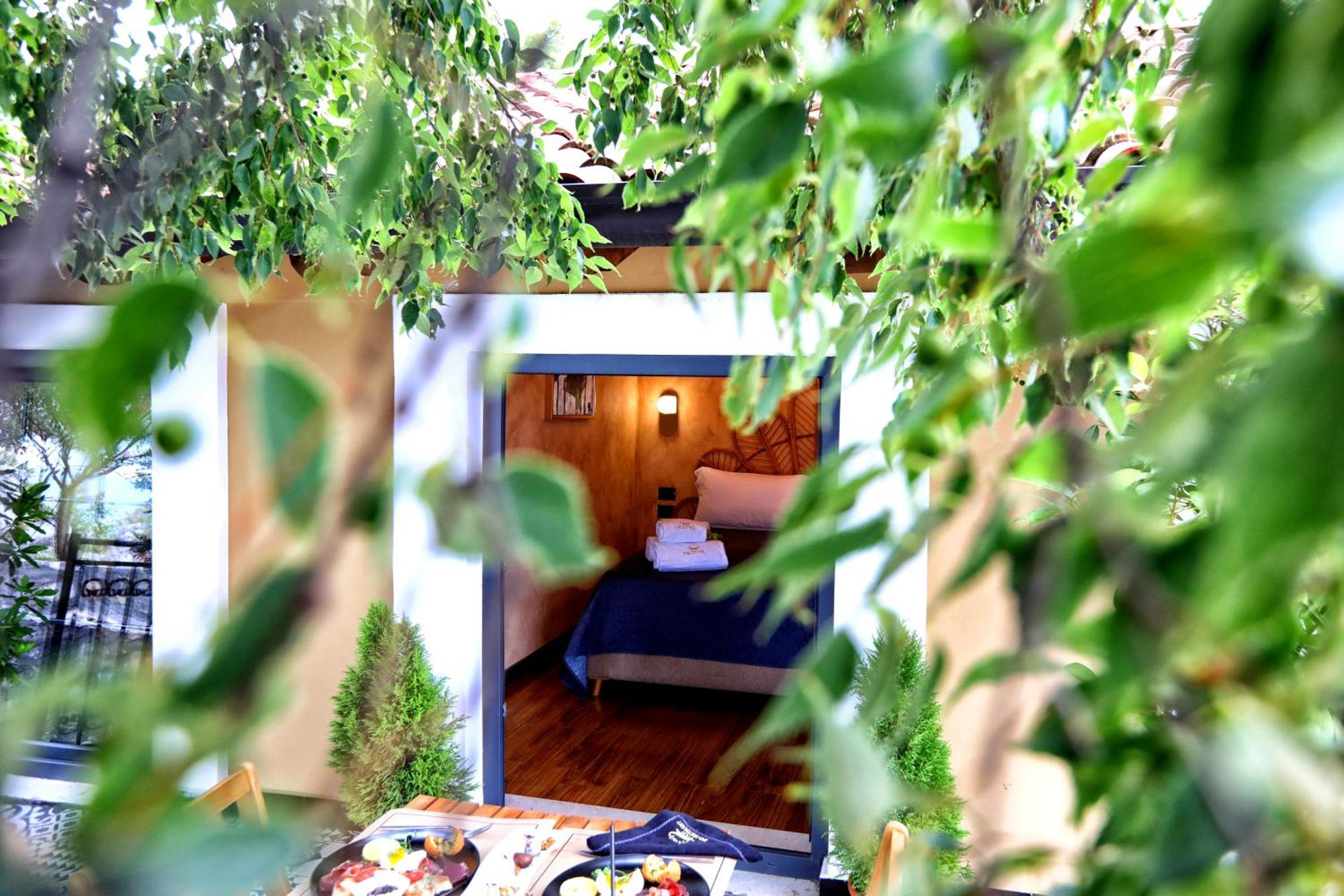 Hotel Labiatan Zogaji 外观 照片