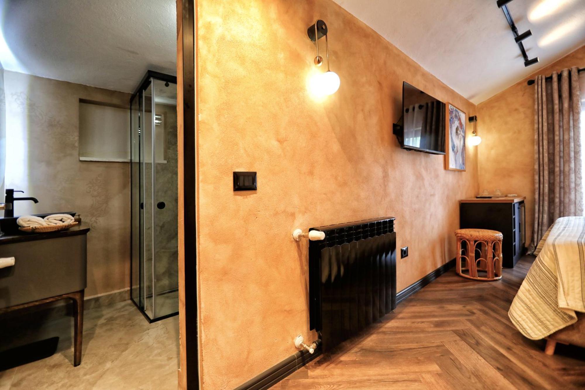 Hotel Labiatan Zogaji 外观 照片