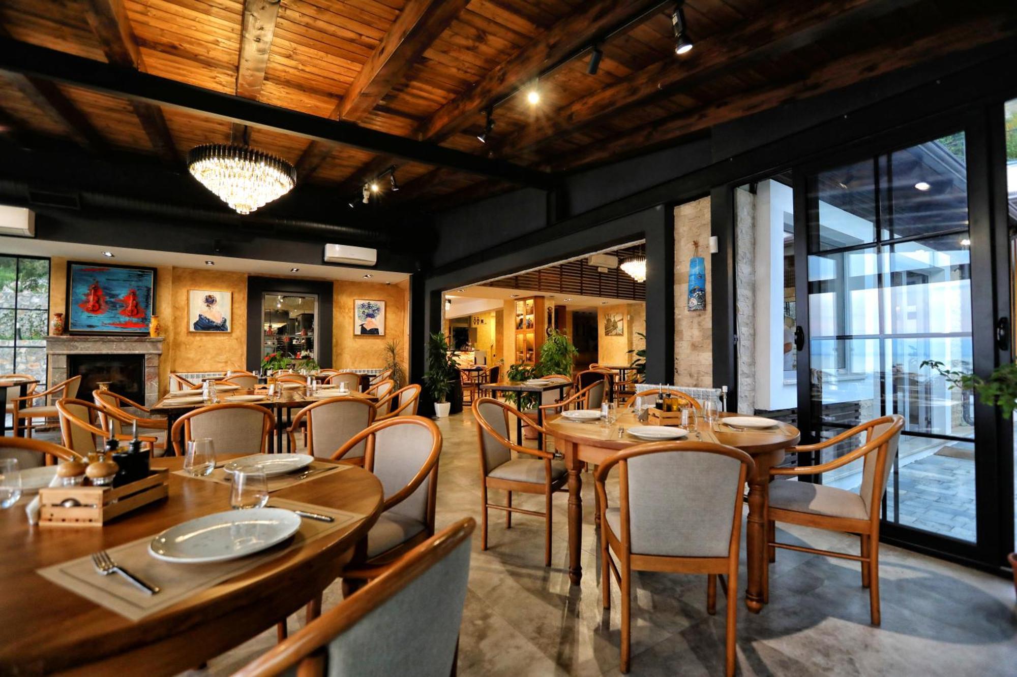 Hotel Labiatan Zogaji 外观 照片