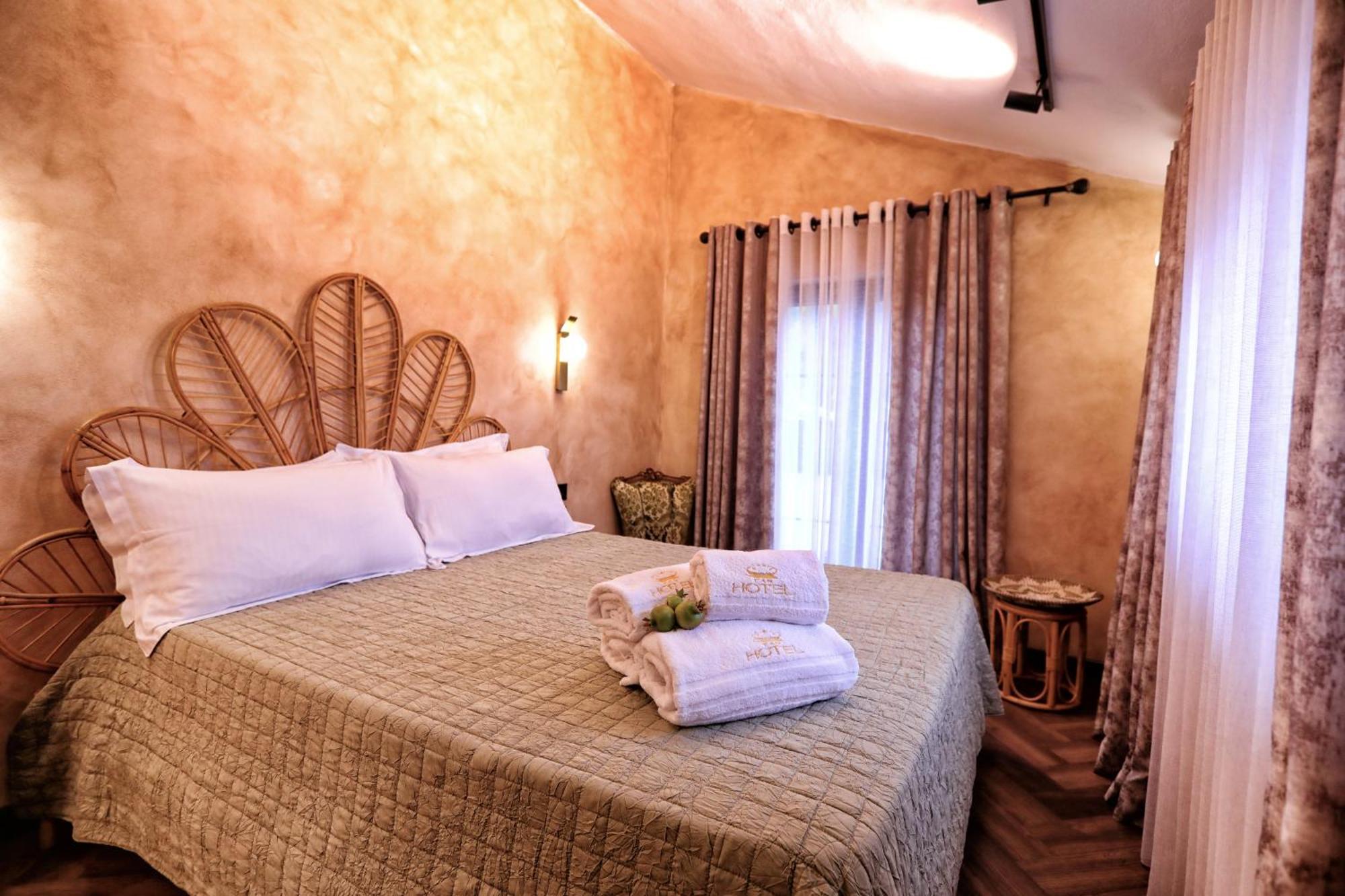 Hotel Labiatan Zogaji 外观 照片